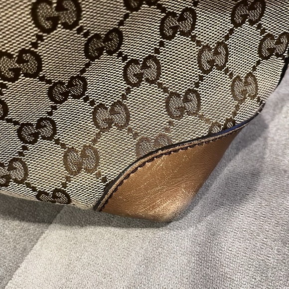 Gucci GG Monogram Tote Bag with interior wristlet bag - Picture 4 of 12